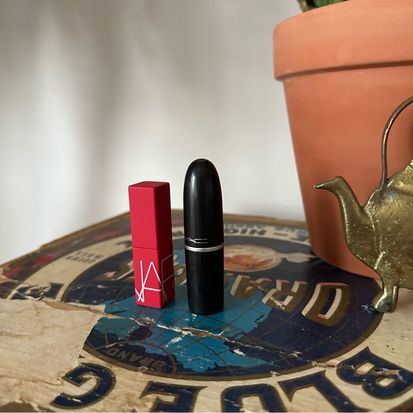 Nars & Mac Lipstick Matte Finish Bundle - Picture 2 of 13